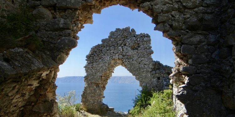 Nostalgia, Hubris, and the Postmillennial Call to Apply God’s Law